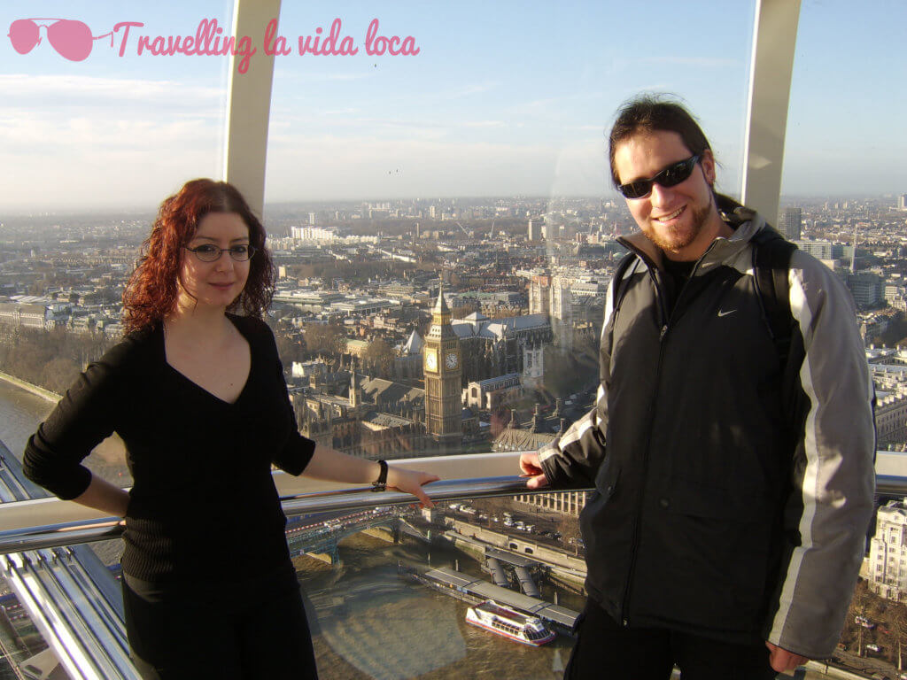 Enero de 2007 - Félix y Débora jovencitos en el London Eye :)