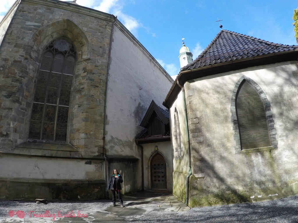 La única zona de la catedral de Bergen que no tenía andamio