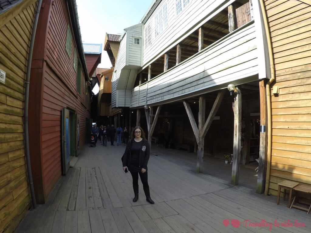 Las misteriosas callejuelas interiores de Bryggen