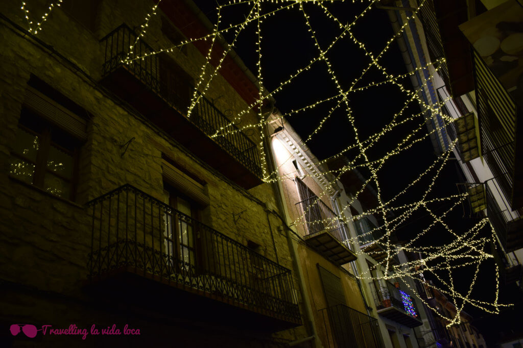 Calle de Morella iluminada